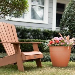 Bloem 12 in. Dayton Resin Planter Coral Sand -Litton Lane Sales Store coral sand bloem plant pots day1221 a0 1000